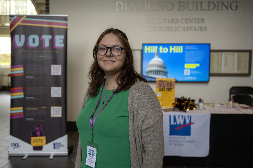 Despite campus resources, barriers to student voting persist Despite campus resources, barriers to student voting persist