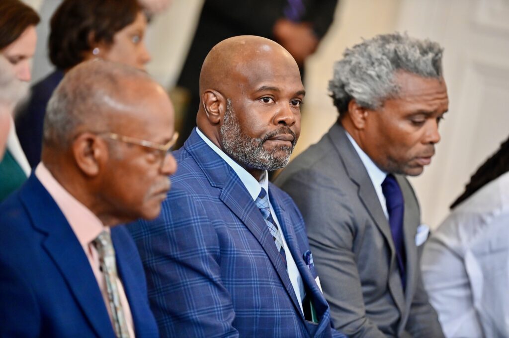 Exoneree gets nearly $3 million, a public apology for 27 years wrongfully spent behind bars Exoneree gets nearly $3 million, a public apology for 27 years wrongfully spent behind bars