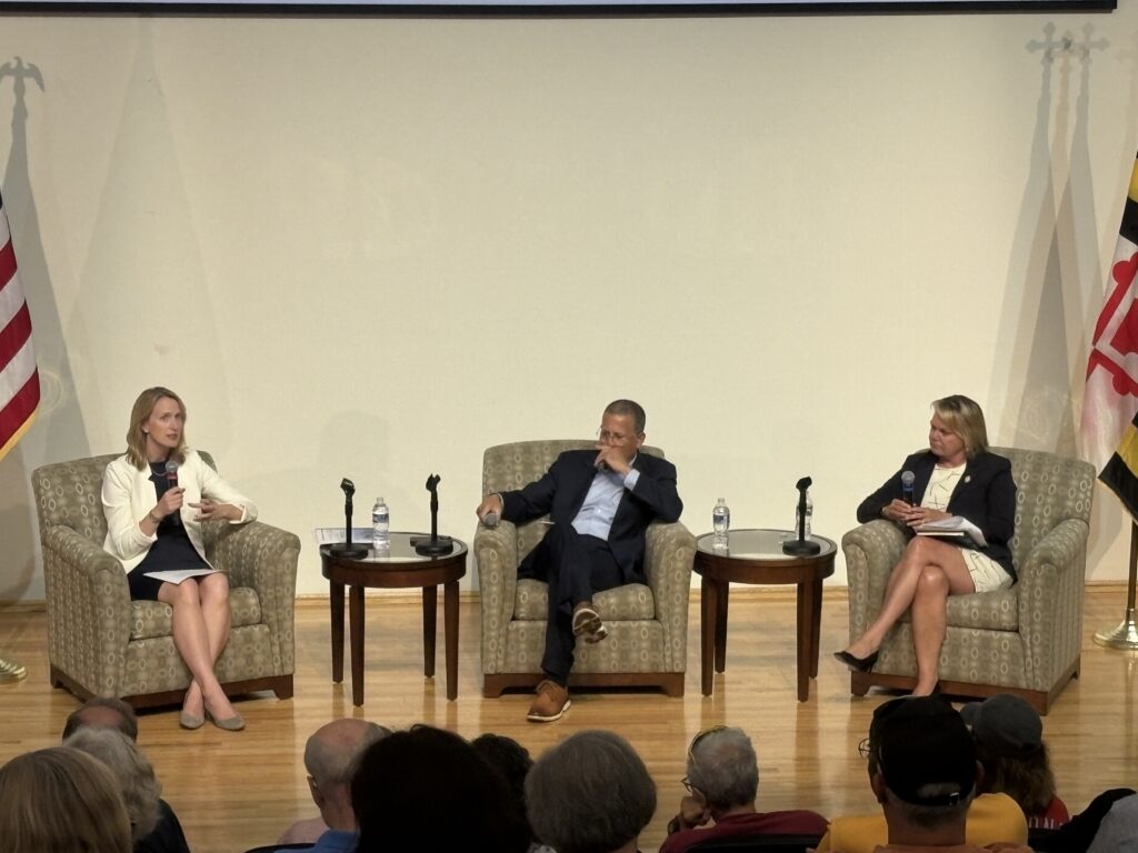 Democrats urge town hall attendees to persevere, hope in face of ‘Big Beautiful Bill’ Democrats urge town hall attendees to persevere, hope in face of ‘Big Beautiful Bill’