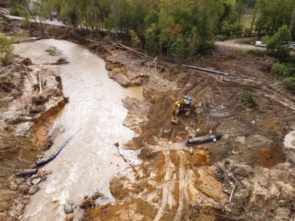 Senate committee passes bill to temporarily stop surface water transfers Senate committee passes bill to temporarily stop surface water transfers
