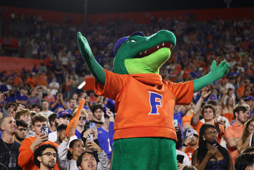 Dorm money, dining plans can be used to pay college athletes in Florida Dorm money, dining plans can be used to pay college athletes in Florida