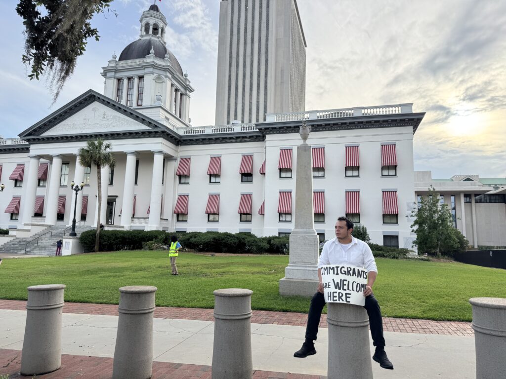 ‘Corrupt’ Tallahassee ICE raid hits close to home, drums up community protest ‘Corrupt’ Tallahassee ICE raid hits close to home, drums up community protest