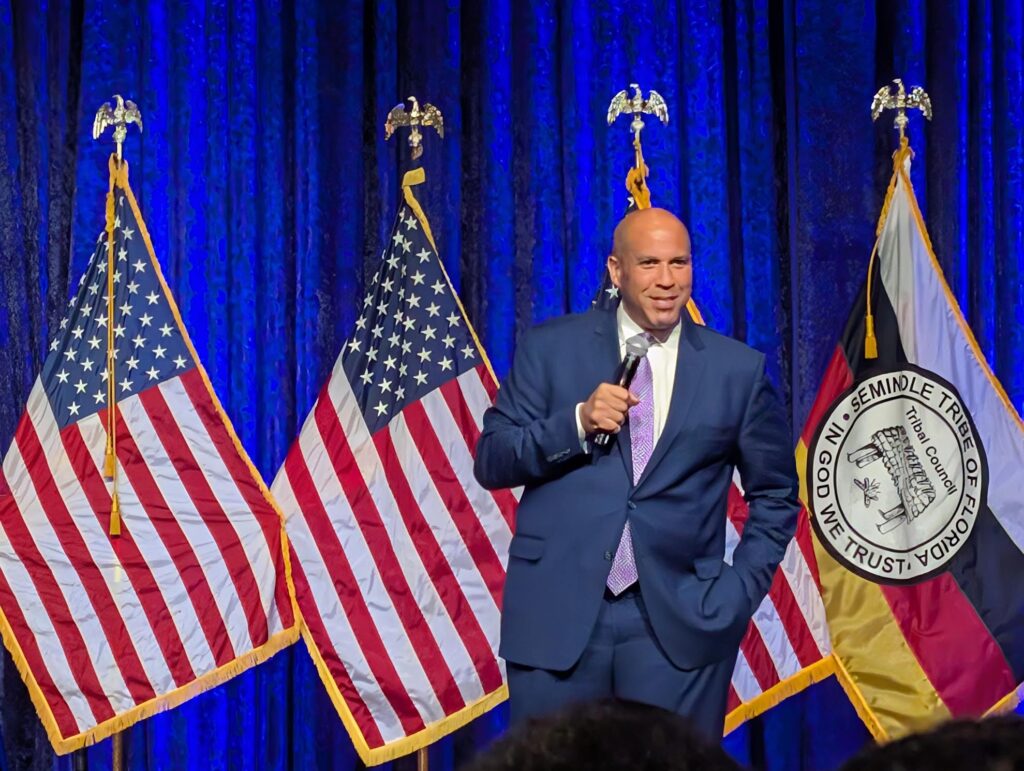 Florida Democrats look for inspiration while meeting at Hollywood Hard Rock Florida Democrats look for inspiration while meeting at Hollywood Hard Rock