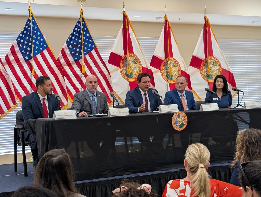 ‘Stay tuned,’ DeSantis says on mid-decade congressional redistricting plan ‘Stay tuned,’ DeSantis says on mid-decade congressional redistricting plan
