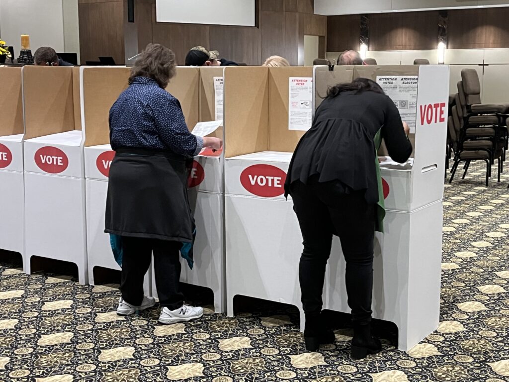 Voters to select three new Oklahoma representatives Voters to select three new Oklahoma representatives