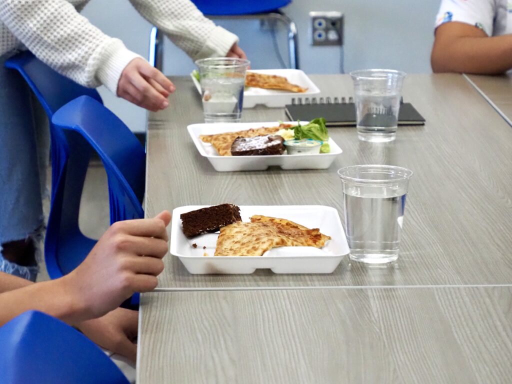 Oklahoma school leaders say Walters’ meals mandate would cause ‘drastic’ cuts Oklahoma school leaders say Walters’ meals mandate would cause ‘drastic’ cuts