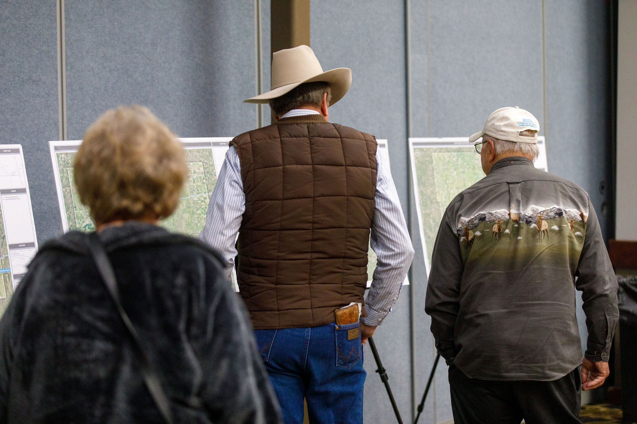 PSC staff outlines legal option for landowners in Summit pipeline fight PSC staff outlines legal option for landowners in Summit pipeline fight