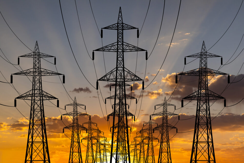 $9 billion project aims to bridge east and west power grids, accelerate renewable energy $9 billion project aims to bridge east and west power grids, accelerate renewable energy