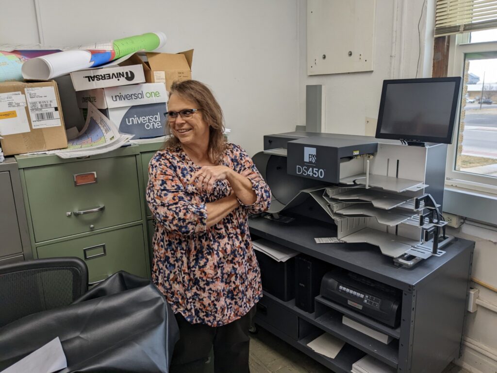 Petitions circulate in at least 18 counties to eliminate vote tabulators and require hand counting Petitions circulate in at least 18 counties to eliminate vote tabulators and require hand counting