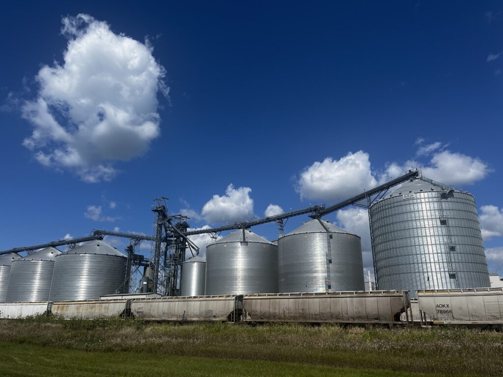 Pipeline won’t capture all carbon emitted by ethanol plants Pipeline won’t capture all carbon emitted by ethanol plants