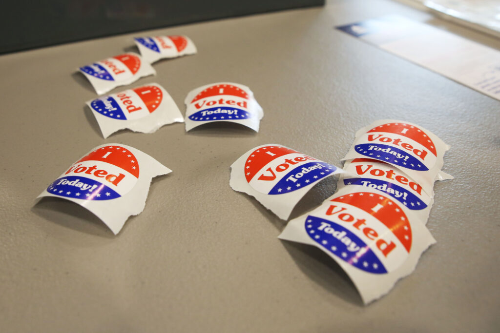 Campaign roundup: Republican announces for US Senate, other races grow, polls and money info emerge