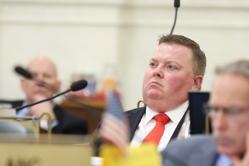 School cellphone ban stays alive in South Dakota Legislature