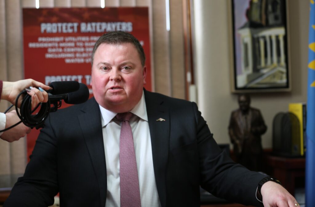 Data center regulation bill passes state Senate sans tax incentive ban