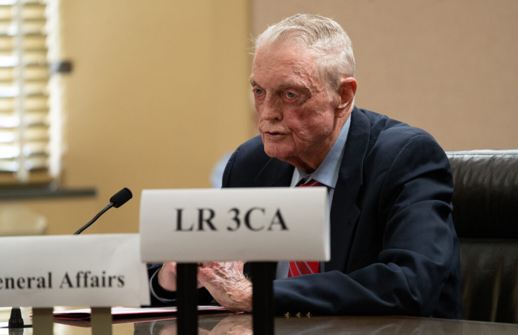 Online sports betting authority for Nebraska Legislature gets out of committee Online sports betting authority for Nebraska Legislature gets out of committee