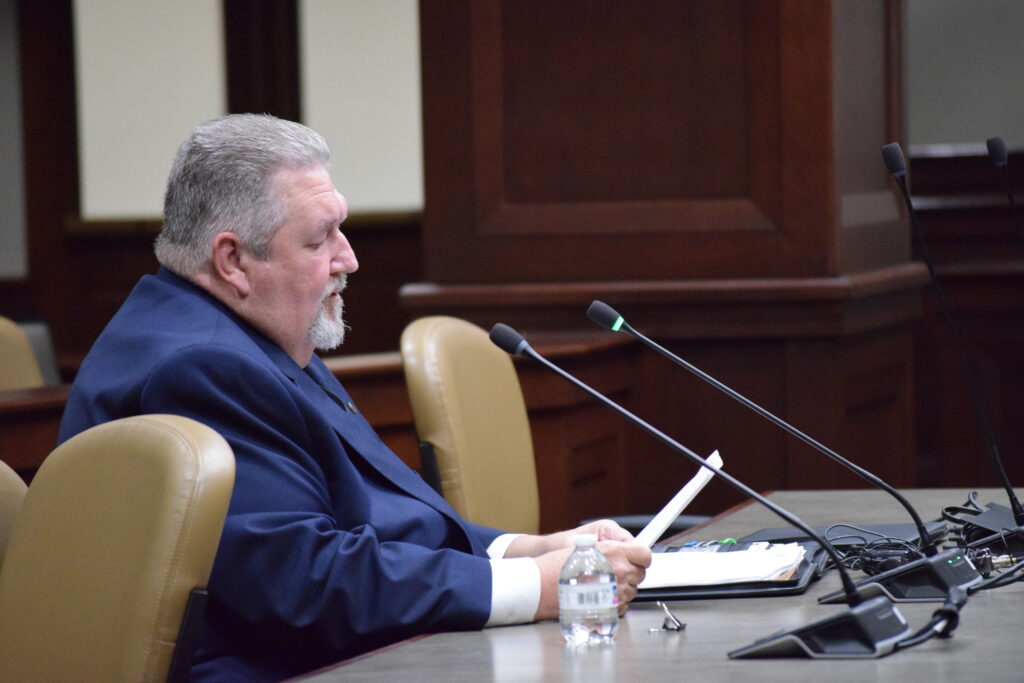 Lawmakers challenge Arkansas prison officials over escape of convicted murderer-rapist Lawmakers challenge Arkansas prison officials over escape of convicted murderer-rapist