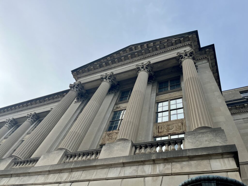 Former police officer involved in Breonna Taylor raid appeals sentence 