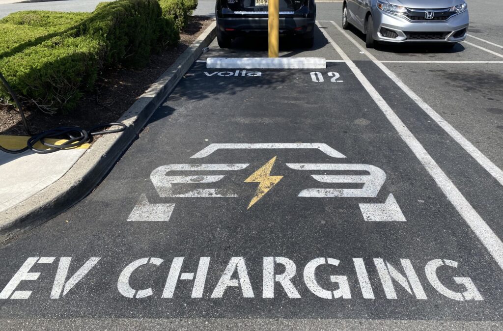 Beshear joins lawsuit to unfreeze federal funds for electric vehicle chargers