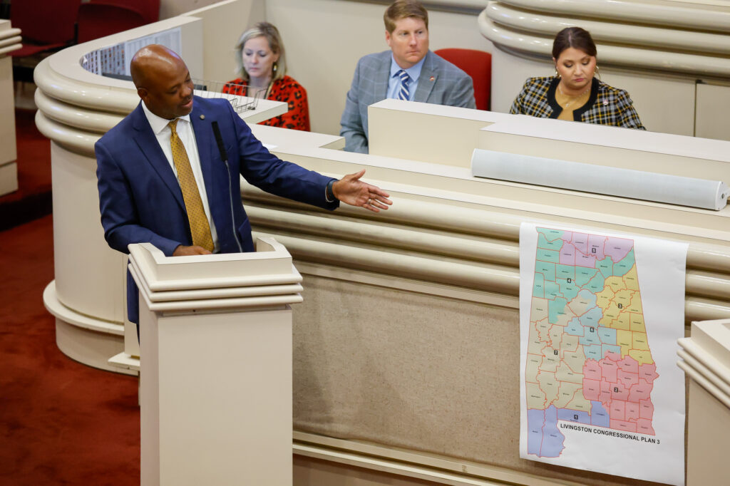Alabama congressional map proposals headed to federal court hearing ...