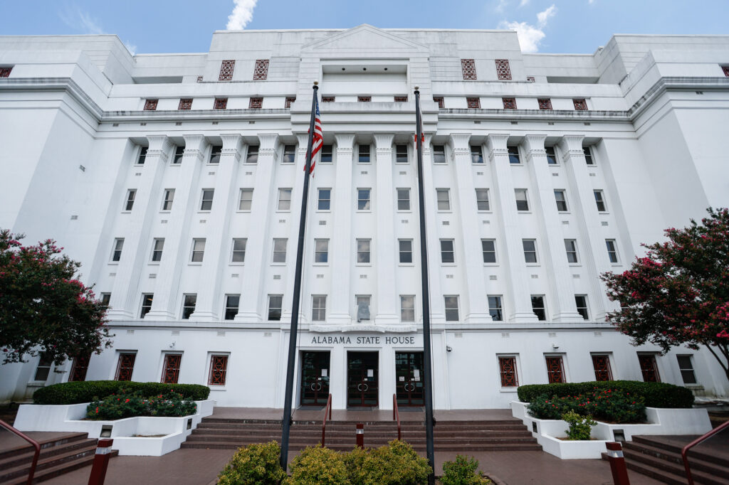 Tuscaloosa, other cities drop lawsuit over Alabama Internet sales tax