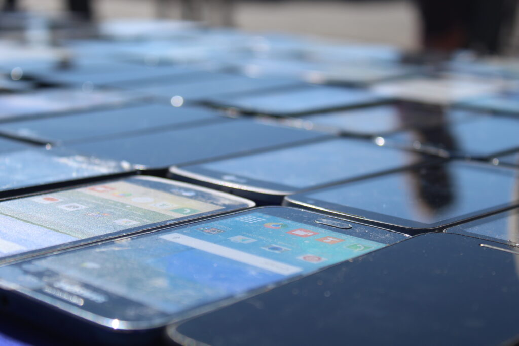 SC grand juries join calls to allow cellphone signal jamming in state prisons SC grand juries join calls to allow cellphone signal jamming in state prisons