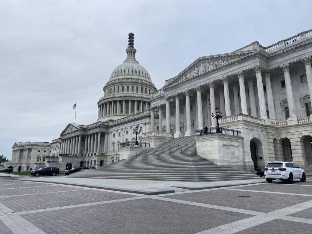 U.S. Senate advances $95.3 billion bill that includes emergency funding for Ukraine, Israel U.S. Senate advances $95.3 billion bill that includes emergency funding for Ukraine, Israel