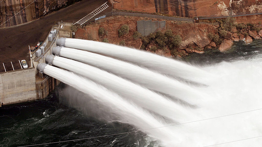 Arizona faces outsized burden if Colorado River states miss February deadline