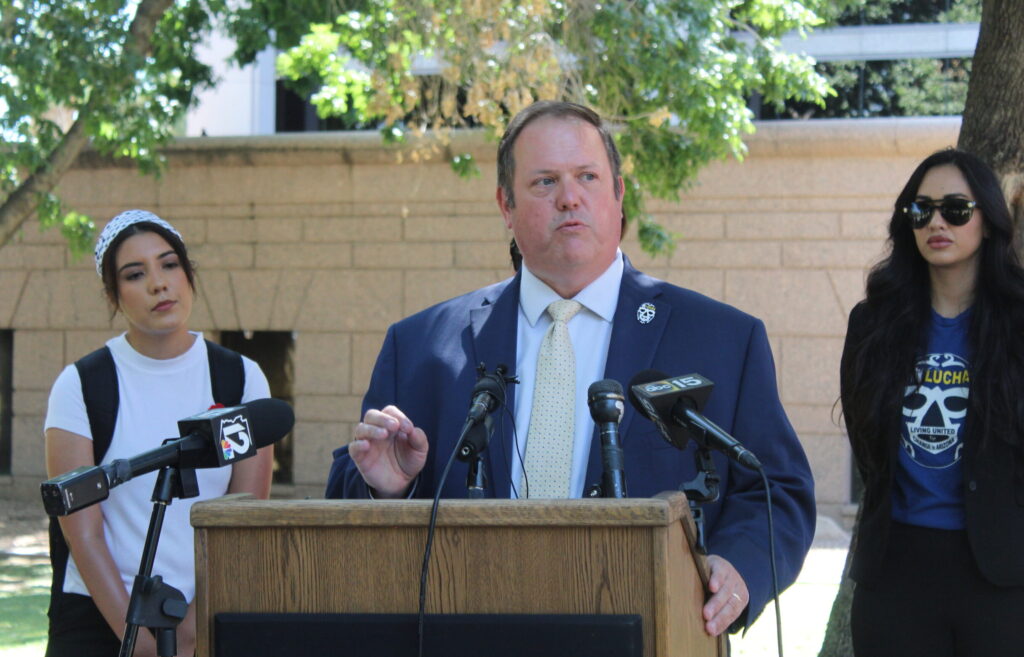 Latino advocacy group challenges GOP’s border ballot proposal in court Latino advocacy group challenges GOP’s border ballot proposal in court