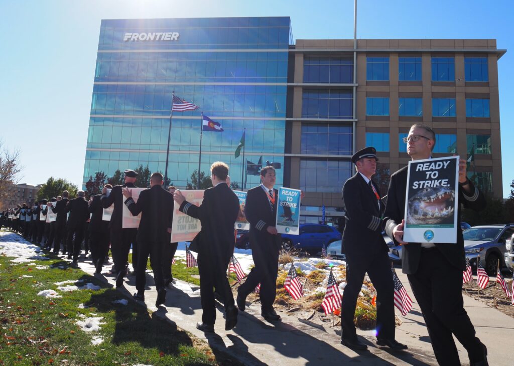 Frontier Airline pilots picket outside headquarters, seek market-aligned contract Frontier Airline pilots picket outside headquarters, seek market-aligned contract