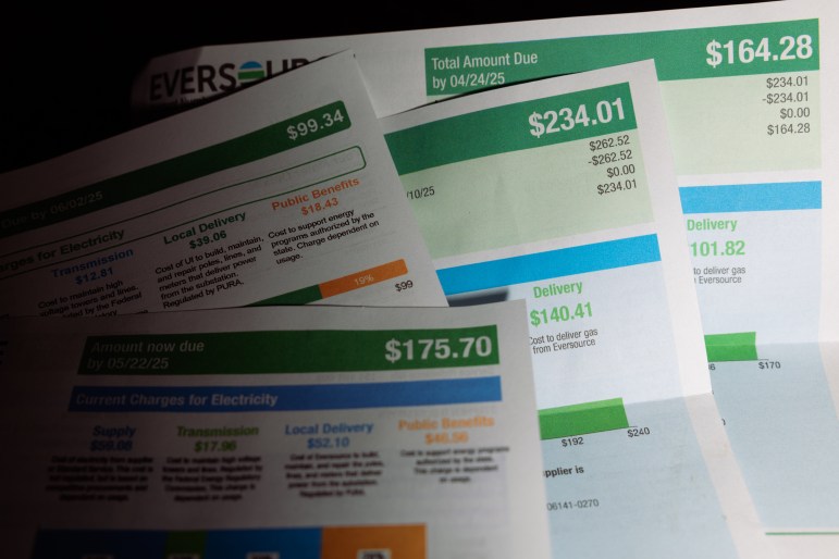 CT agrees to borrow $155 million to offset cost of electric bills