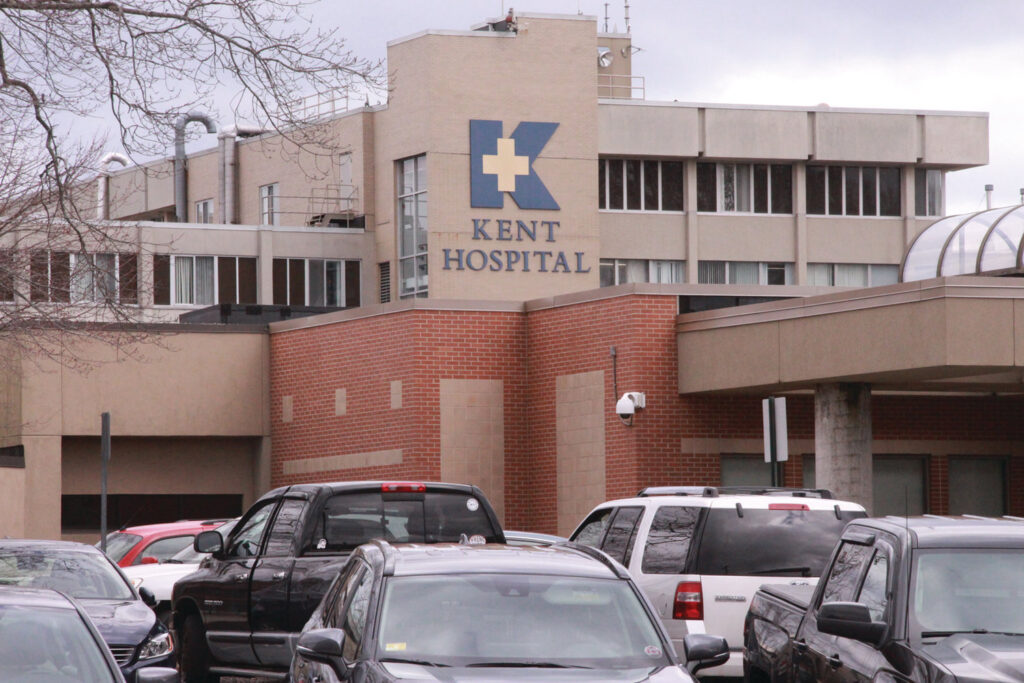 Residents vote to unionize at Care New England hospitals Residents vote to unionize at Care New England hospitals
