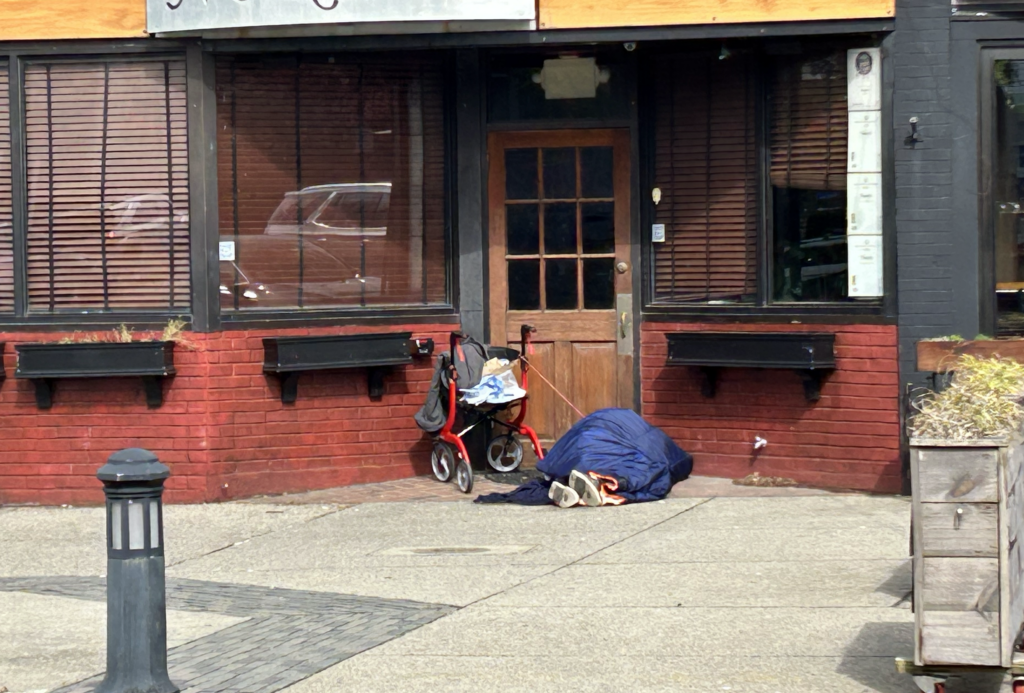 R.I. homelessness is down, but more people are out in the cold? New data says it’s true. R.I. homelessness is down, but more people are out in the cold? New data says it’s true.