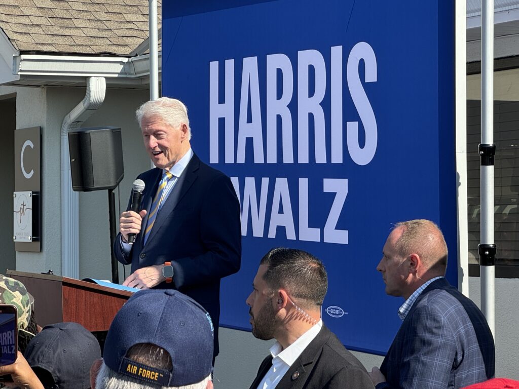Former President Clinton stops by Columbus to spur Georgia voter turnout for Harris Former President Clinton stops by Columbus to spur Georgia voter turnout for Harris