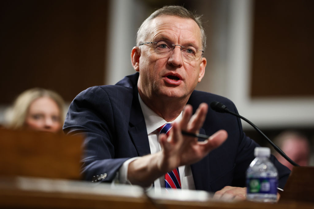 Veterans Affairs backs away from large-scale layoffs but still plans to shrink workforce Veterans Affairs backs away from large-scale layoffs but still plans to shrink workforce