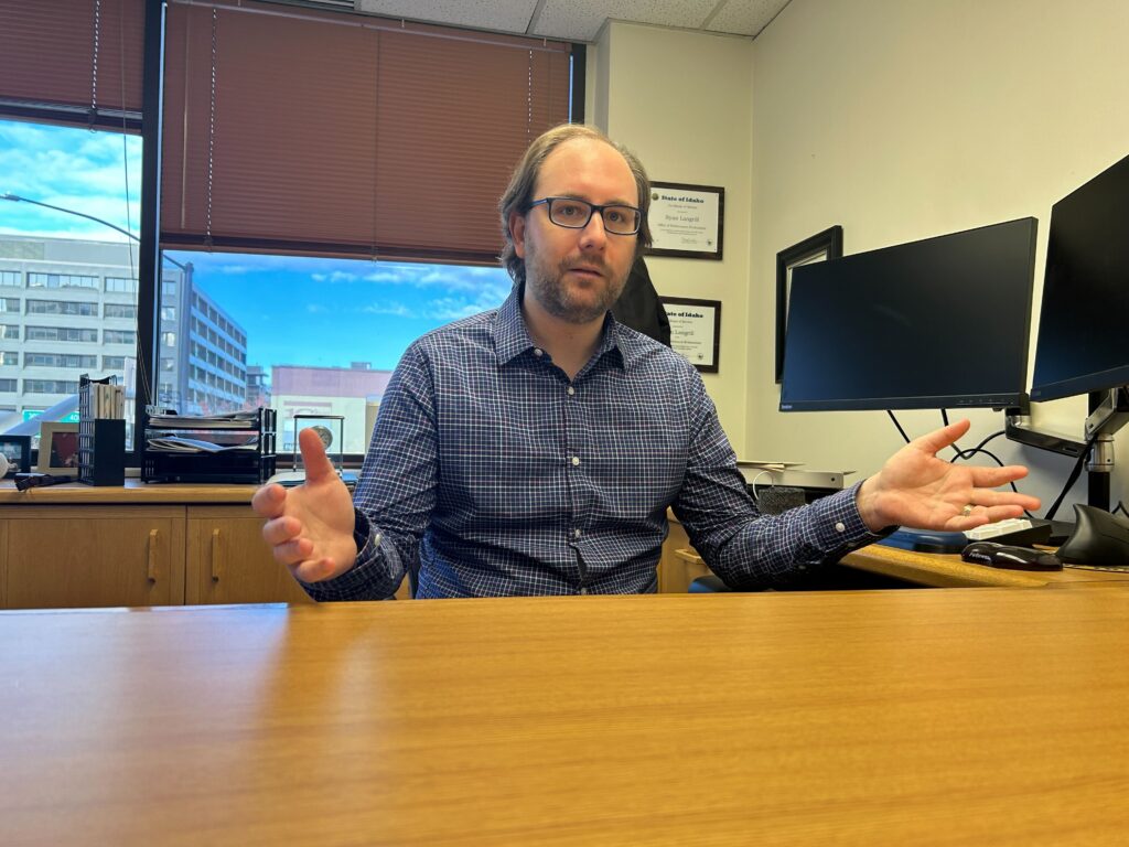 Idaho Legislature selects watchdog analyst to head Office of Performance Evaluations Idaho Legislature selects watchdog analyst to head Office of Performance Evaluations
