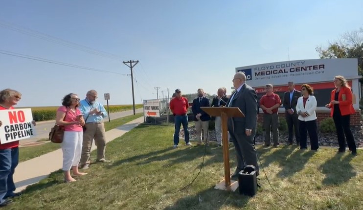 Republican lawmakers call Summit pipeline approval an ‘attack on the constitution’ Republican lawmakers call Summit pipeline approval an ‘attack on the constitution’