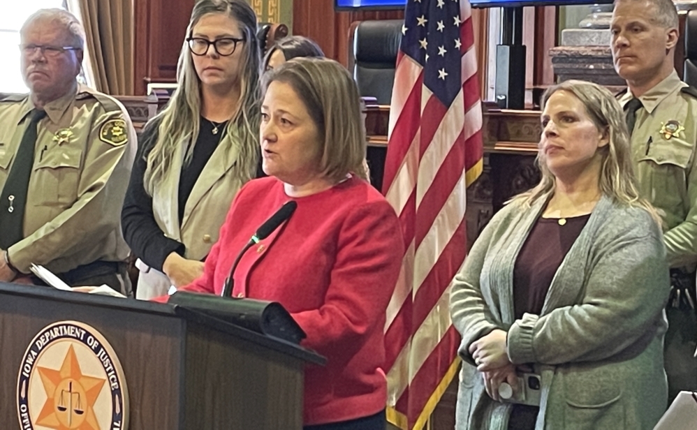 Iowa AG pushes for constitutional amendment on child testimony Iowa AG pushes for constitutional amendment on child testimony