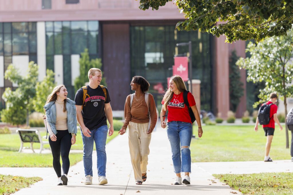 Iowa does not need 4-year community college degrees