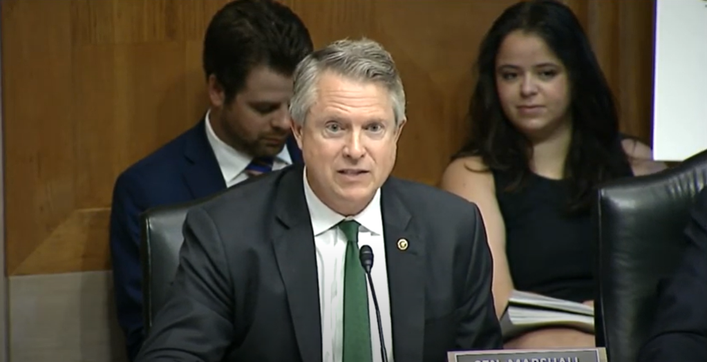Marshall, Estes offer enthusiastic support for U.S. House impeachment inquiry of Biden Marshall, Estes offer enthusiastic support for U.S. House impeachment inquiry of Biden