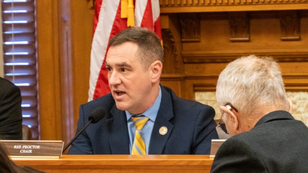 Kansas House bill would use driver’s license records to look for voters who are not citizens Kansas House bill would use driver’s license records to look for voters who are not citizens