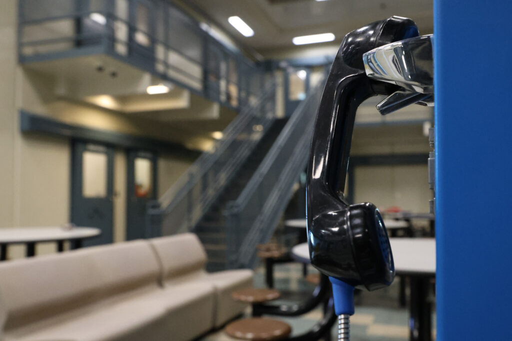 FCC votes to loosen caps on jail, prison phone calls