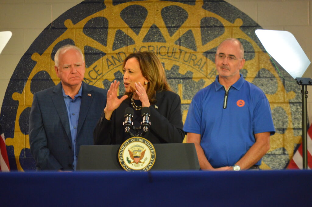 Harris tells UAW workers, ‘We stand for the dignity of work,’ and vows to fight for them Harris tells UAW workers, ‘We stand for the dignity of work,’ and vows to fight for them