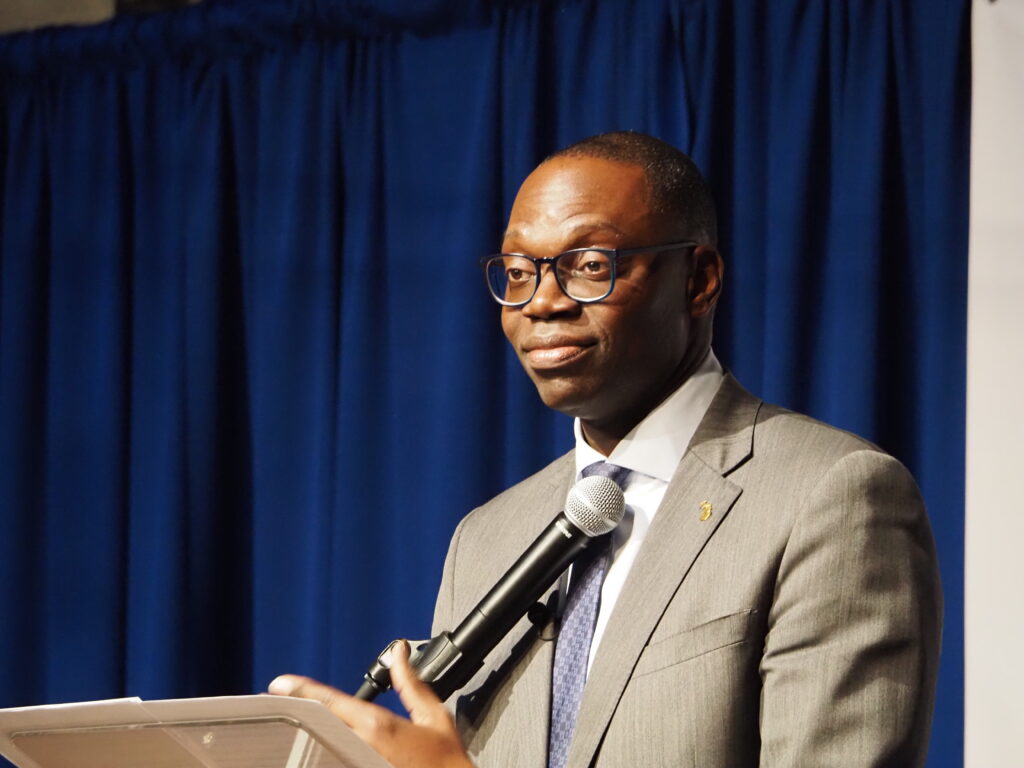 Michigan governor’s race could break barriers — and party lines