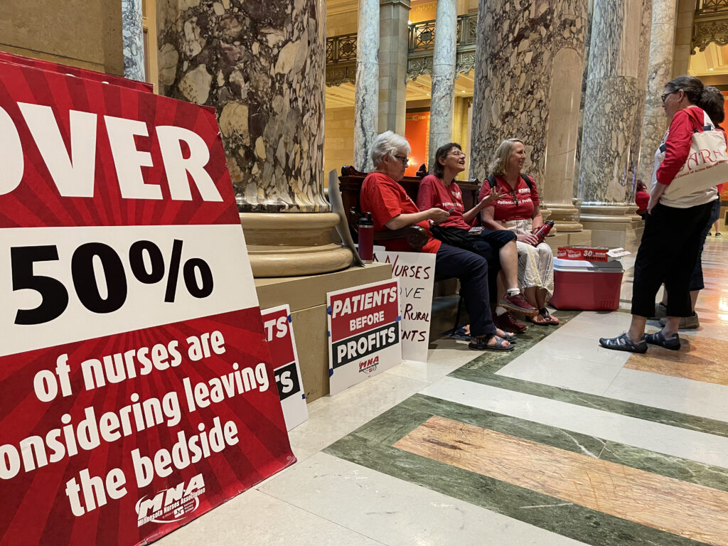 15,000 nurses in Twin Cities, Duluth vote to authorize strike 15,000 nurses in Twin Cities, Duluth vote to authorize strike