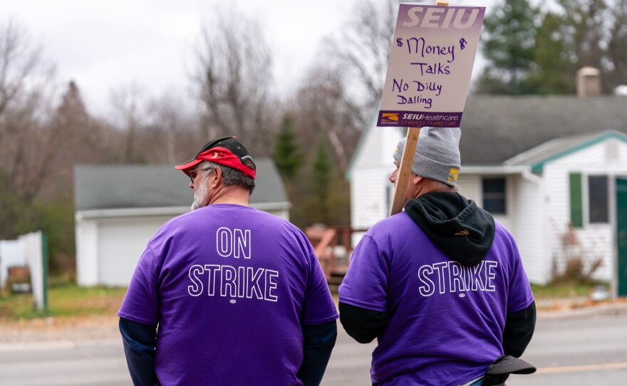 Strike at Essentia’s Deer River hospital stretches into second month — and other labor news Strike at Essentia’s Deer River hospital stretches into second month — and other labor news