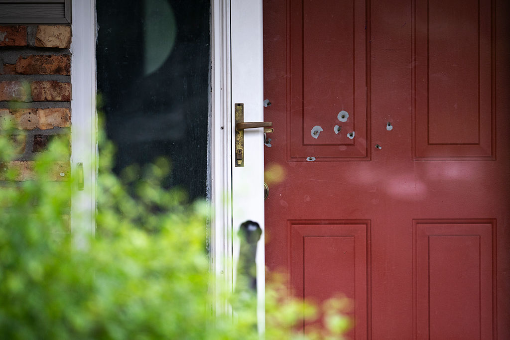 Feds: Boelter stopped at two other lawmakers’ homes between shootings of Hoffmans, Hortmans Feds: Boelter stopped at two other lawmakers’ homes between shootings of Hoffmans, Hortmans