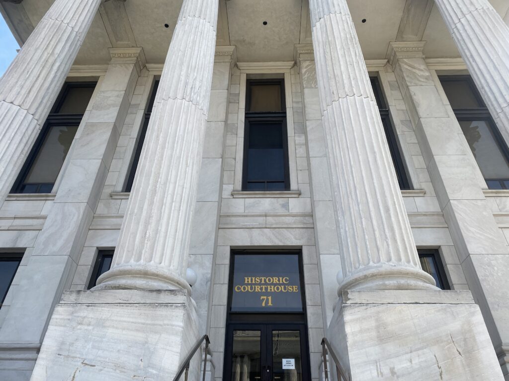 New Jersey lawmakers chip away at judicial vacancies New Jersey lawmakers chip away at judicial vacancies