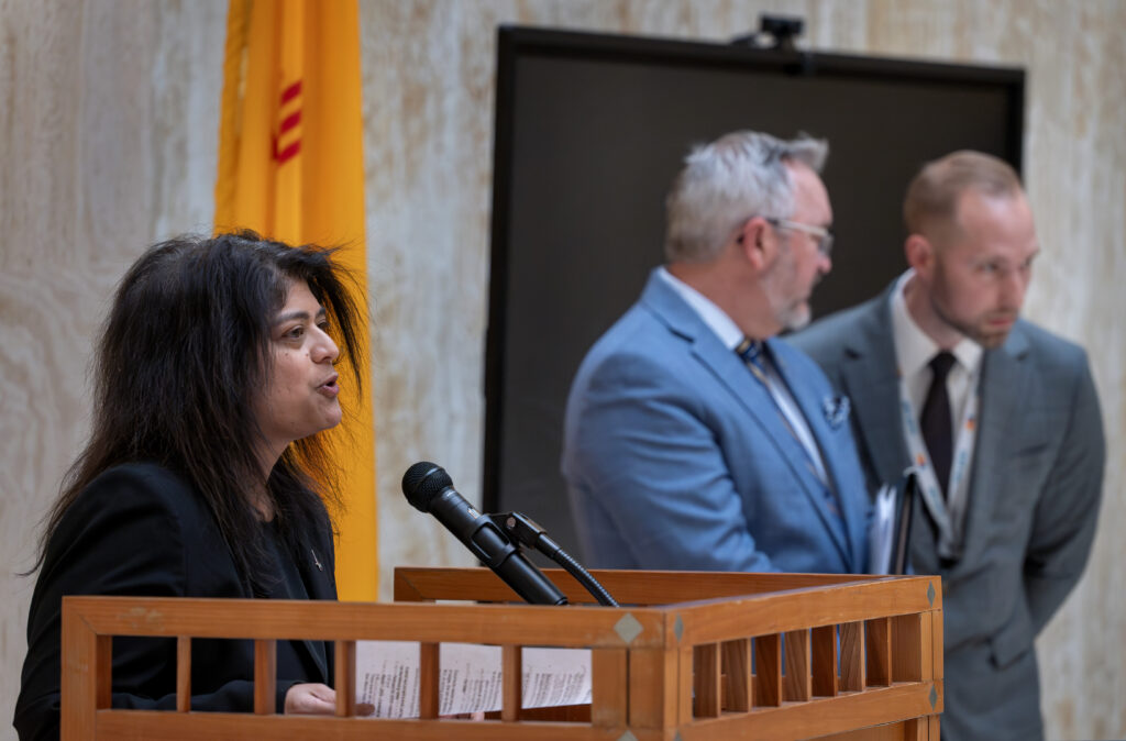 HUD homelessness funding still uncertain amid lawsuits, shutdown threat, NM official says