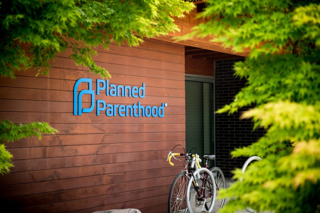 Planned Parenthood affiliates in Oregon map out long-term strategy聽 Planned Parenthood affiliates in Oregon map out long-term strategy聽