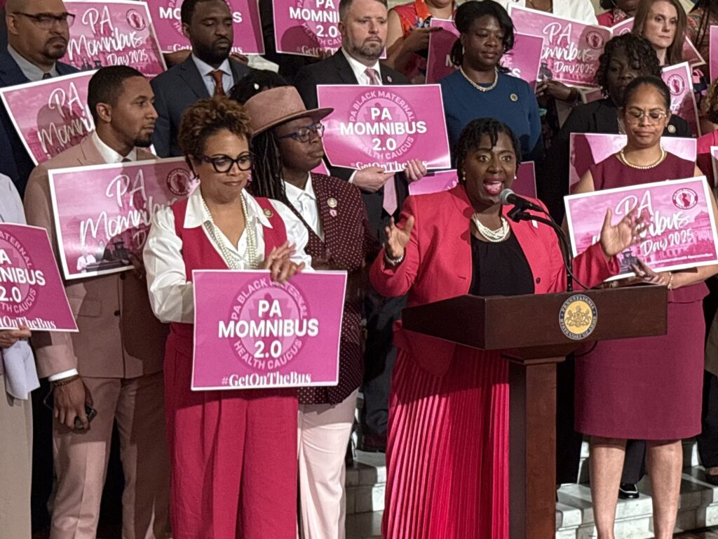 Black Maternal Health Caucus marks ‘Momnibus’ day with approval of new bills Black Maternal Health Caucus marks ‘Momnibus’ day with approval of new bills