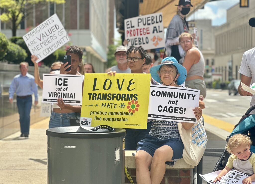 Protesters in Richmond call for ban on local cooperation with ICE after ...